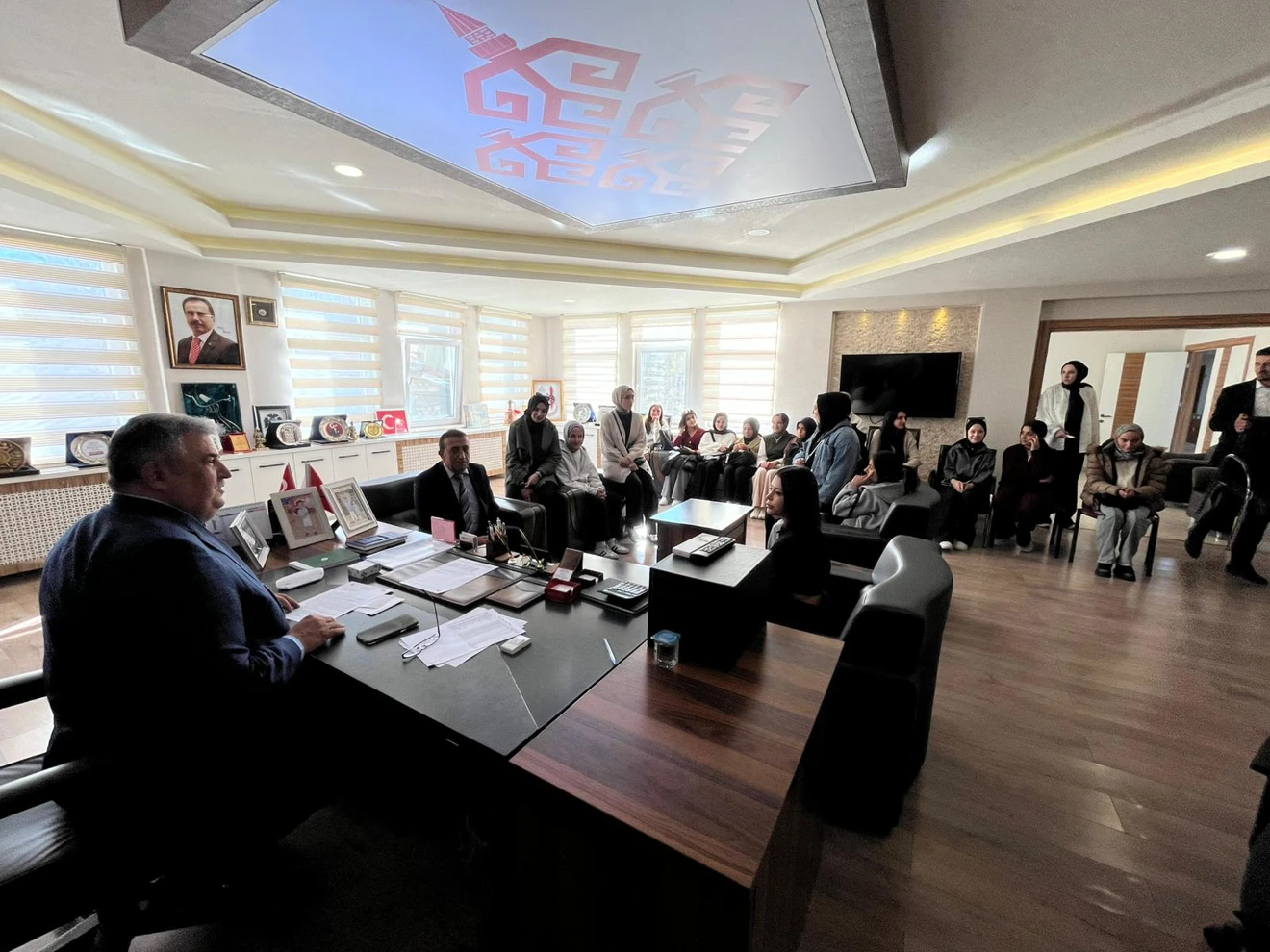 Bozkır Meslek Yüksekokulu Ekibi, Belediye Başkanı'nı Ziyaret Etti